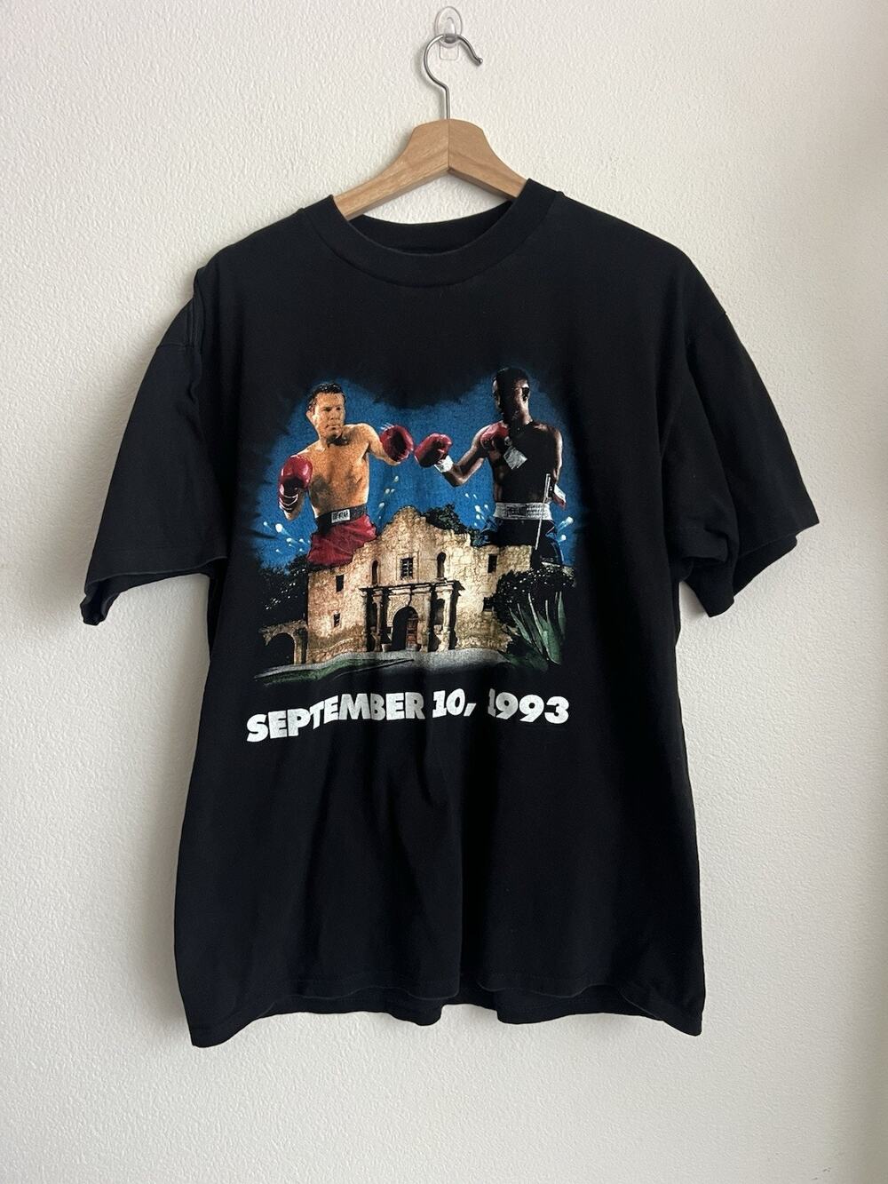 Vintage 1993 Brockum Whitaker Vs Chavez Boxing Tee Shirt XL